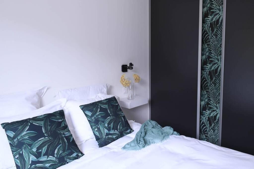 Le Galinie Chic'art. Un Bel Atelier Avec Piscine Holiday home Carpentras