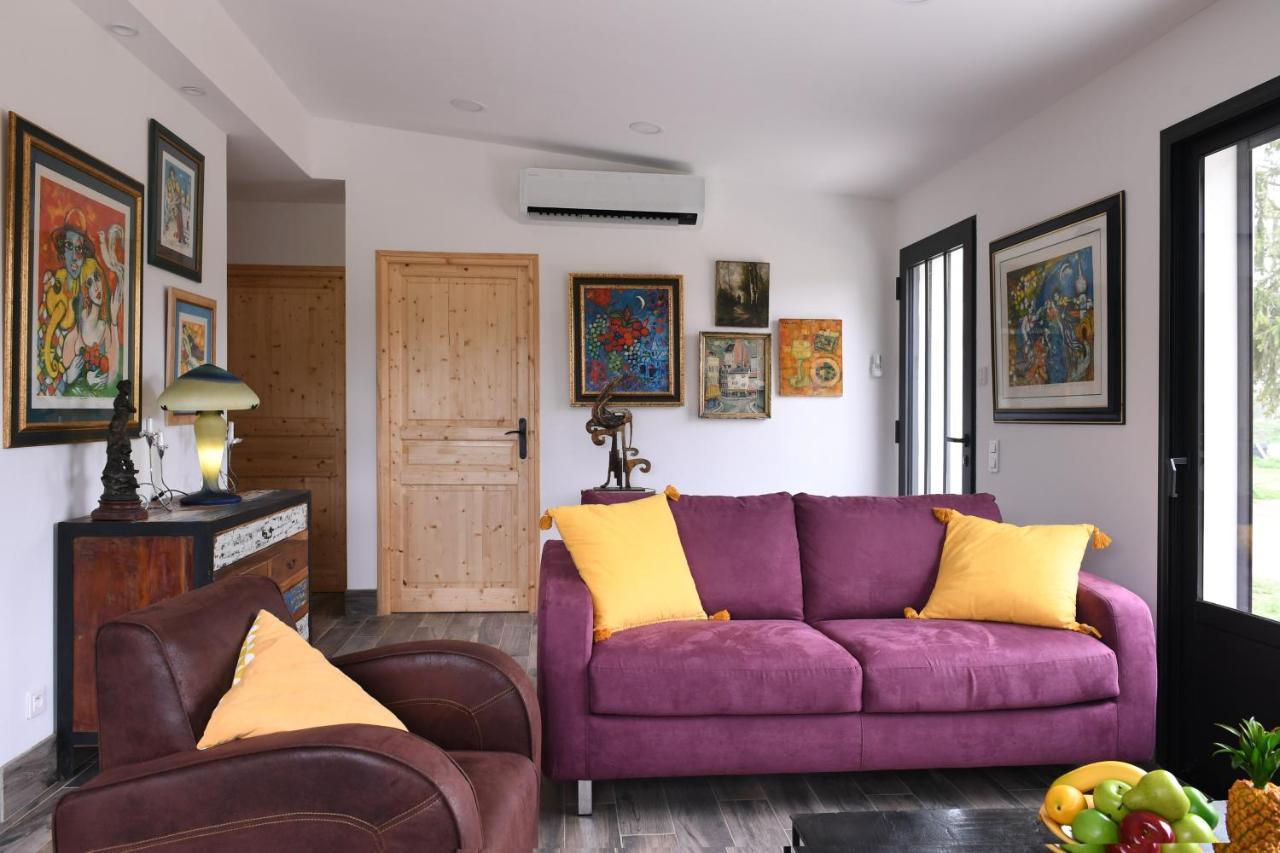 Holiday home Le Galinie Chic'art. Un Bel Atelier Avec Piscine